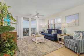 Estero Island 2BR: Ocean Views, Pool & BBQ Area